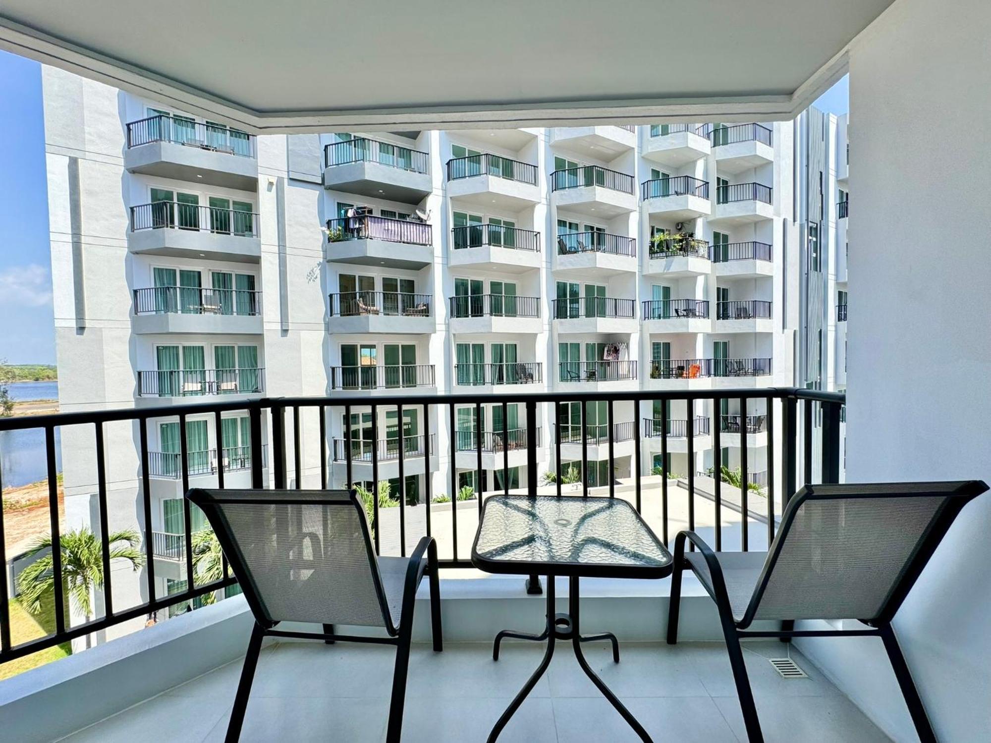 Mantra Beach Condominium Suite - Mae Phim Ban Tha Fat Exterior foto